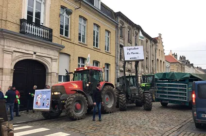 Manifestation de la FDSEA devant la sous-préfecture de Saint-Omer