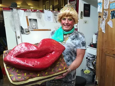 Les Comtesses vont vous souhaiter une bonne année avec un "zôt’che" !