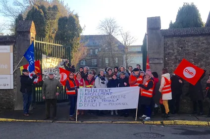 Grogne dans les maisons de retraite pour réclamer plus de personnel