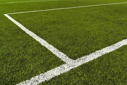 Bientôt un terrain synthétique pour le club de foot