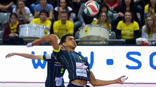 Barthélémy Chinenyeze vers un grand d'Europe