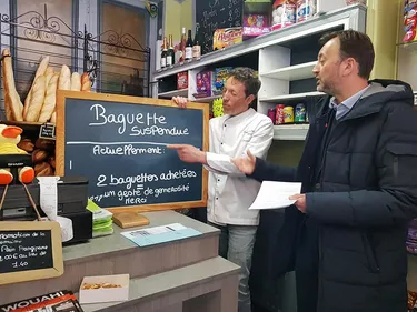 La baguette suspendue débarque à Saint-Omer !