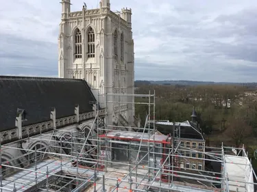 La cathédrale se refait une beauté… et ça demandera du temps