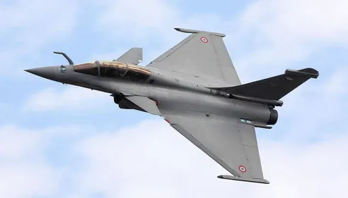 Un ULM belge pris en chasse par un rafale de l'armée française