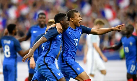 Un écran géant pour le premier match des Bleus