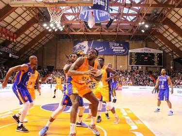 Christian Devos : "Avoir des joueurs pros formés au club, c’est...