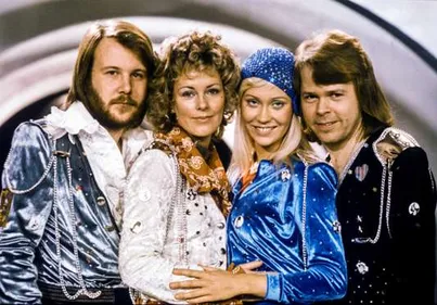 ABBA : ils font leur retour avec une tournée... en hologramme pour...