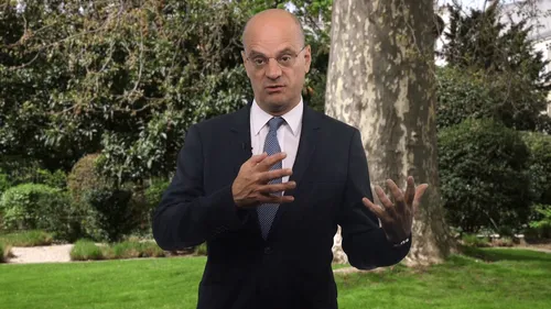 Desvres : après Christophe Willem, le Ministre félicite à son tour...