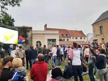 Les Audomarois euphoriques après la victoire des Bleus !