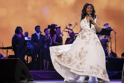 Aretha Franklin : le monde de la musique lui rend hommage