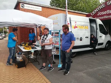 Avec les Compagnons Bâtisseurs, vous allez mettre la main à la pâte !