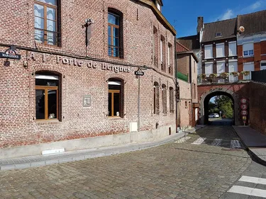 Tout le monde veut courir à Cassel, village préféré des Français !