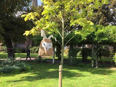 Les Papillons blancs rhabillent la ville avec l’opération Trico’Ta...