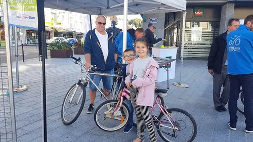 Des vélos de la déchetterie remis en état et vendus à petit prix