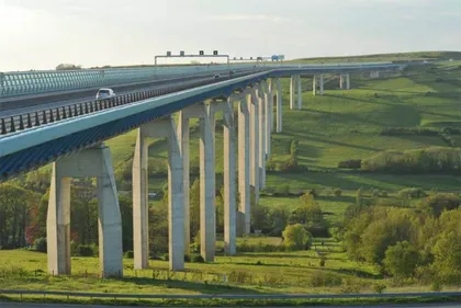 Vitesse réduite et réduction de voies sur le viaduc d'Echinghen