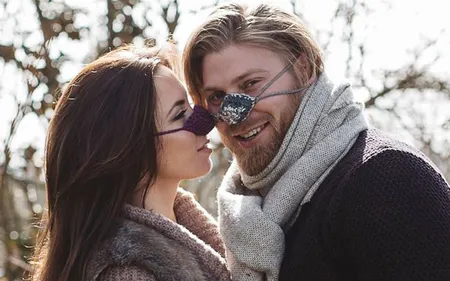 Nouvelle tendance pour cet hiver : le bonnet de nez !