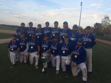 Les joueurs de baseball de Dunkerque monte d'un échelon