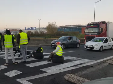 Gilets jaunes : Leclerc contraint de fermer ce samedi