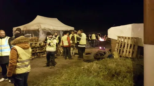 Les gilets jaunes audomarois ont établi un campement à Setques