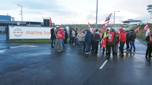 Une partie des salariés de Marine Harvest en grève