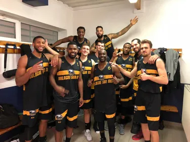 Le réveil confirmé du SOMB, la 1ère défaite du SCRA, la coupe...