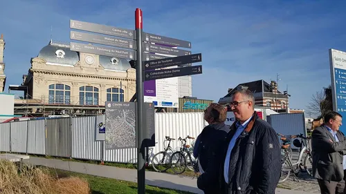 Des panneaux pour explorer la ville à pied