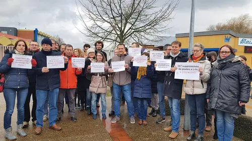 Les enseignants mobilisés contre les suppressions de postes