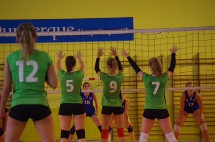 La course à la Leader's Cup, au maintien en National, hockey,...