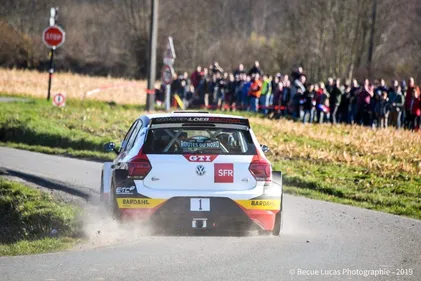 Wagner intouchable, Bayard héroïque