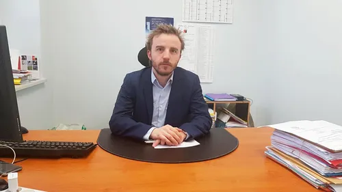 Votée en pleine nuit, la réforme judiciaire va "priver les gens...