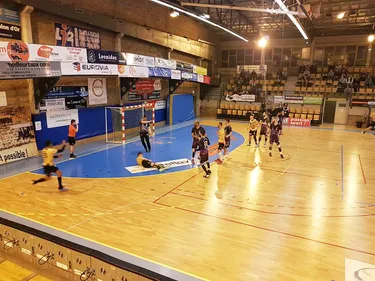 Hazebrouck se fait violence pour gagner