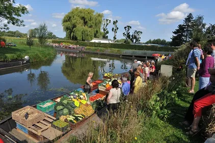 Dimanche, c’est le retour des marchés sur l’eau à Clairmarais
