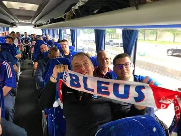 Les supporters Nordistes derrière l’Equipe de France