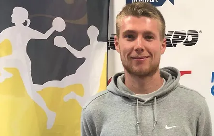 Le HBH71 commence son mercato par du solide