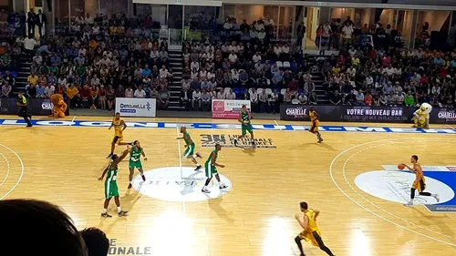 Dans une belle ambiance, l'ESSM se qualifie face à de valeureux...