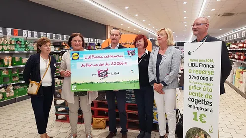 Lidl remet plus de 20.000 euros aux Restos du Cœur
