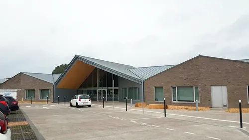 Les élèves d’Eperlecques ont classe dans un tout nouvel établissement