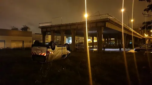 Une voiture chute du viaduc Jean Jaurès, le conducteur légèrement...