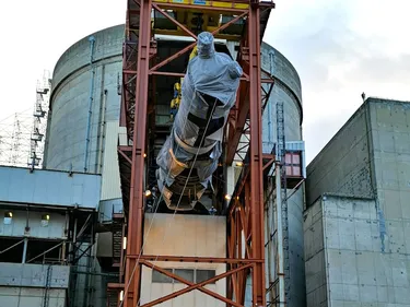 Grosse opération de maintenance à la centrale nucléaire