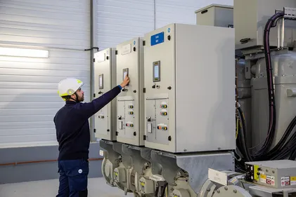 Un poste électrique plus petit pour des nuisances moindres