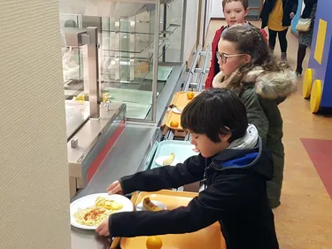 Pas de viande ni de poisson au menu de la cantine aujourd'hui