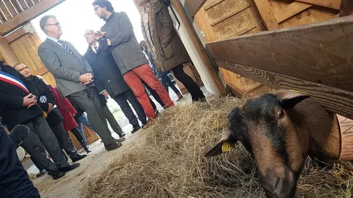 A Le Wast, Jean-Paul Delevoye rassure des agriculteurs inquiets...