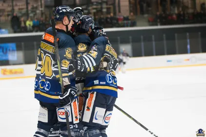 Les Corsaires et le SCRA qui confirment, le HBH71 trop fort dans le...