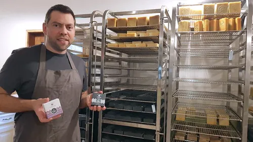 Des savons artisanaux issus de produits locaux à la Savonnerie des...