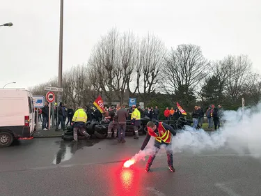 Les salariés d’Arcelor mobilisés pour leurs salaires