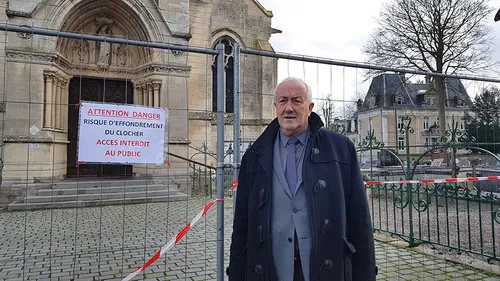 Hallines : l’église, fermée au public, menace de s’effondrer