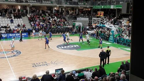 L'ESSM retrouve des couleurs et s'offre le derby face à un BCM bien...