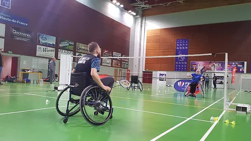 Changer le regard sur le handicap par le badminton