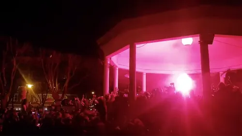 Les carnavaleux toujours au rendez-vous malgré l’annulation du bal...