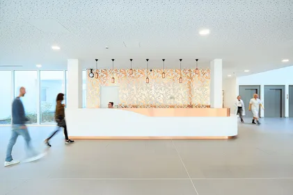 Covid-19 : dans les hôpitaux, cliniques… le personnel administratif...